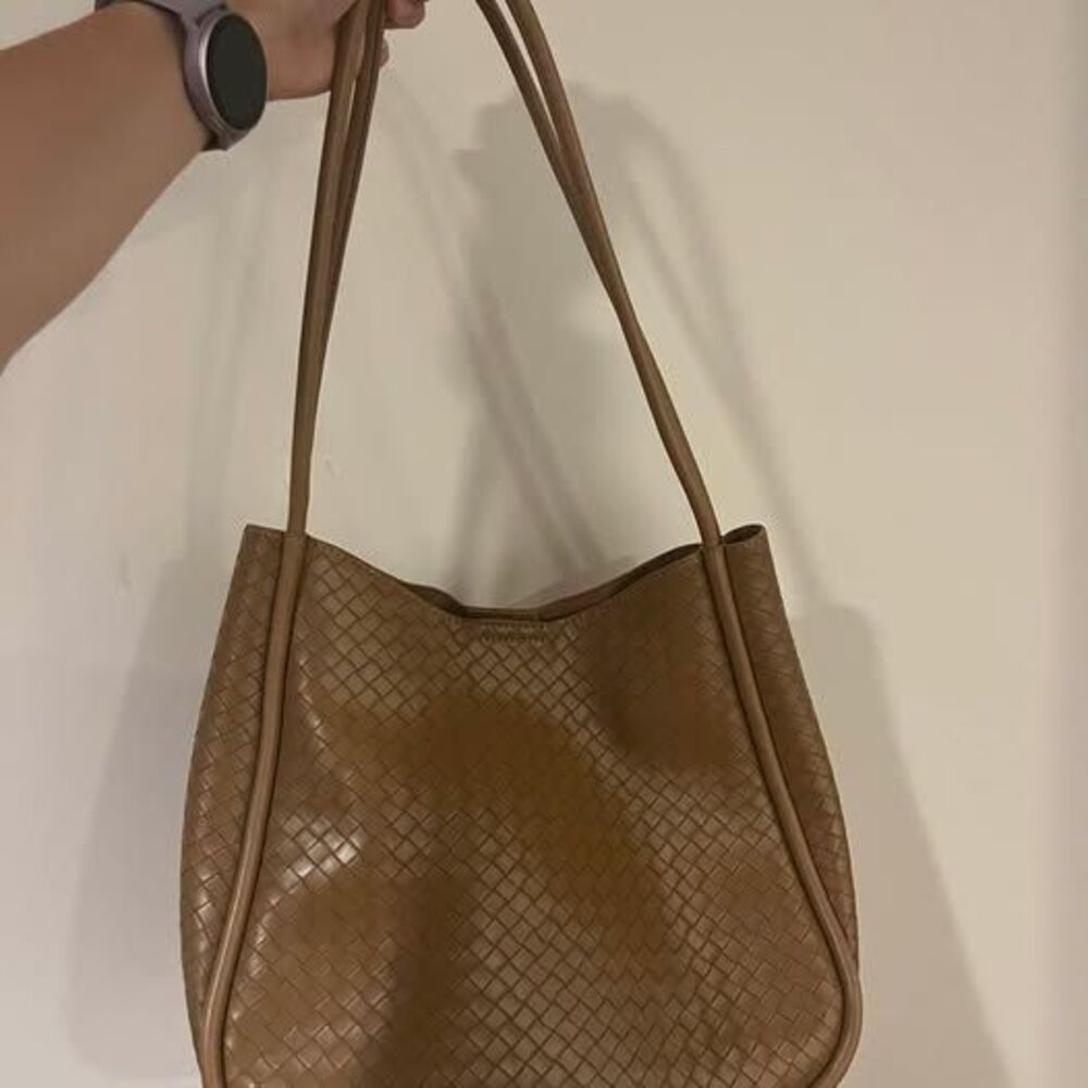 Tan tote Bag